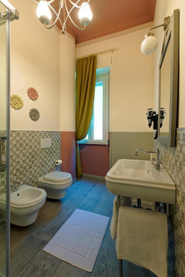 White Ribbon Hotel Milan Exterior photo